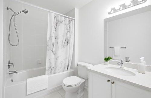 Markham House | Markham Luxurious Detached King Master BR