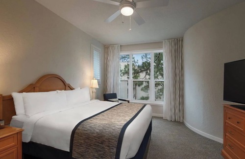 Oceanside Resort | Marriott Monarch at Sea Pines- 2 Bedroom Unit Sleeps 6!