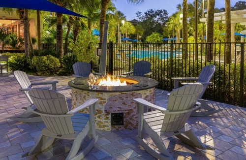 Williamsburg Resort | Marriott Royal Palms – Prime Orlando Location Near the Theme Parks!
