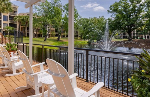 Williamsburg Resort | Marriott Royal Palms – Prime Orlando Location Near the Theme Parks!