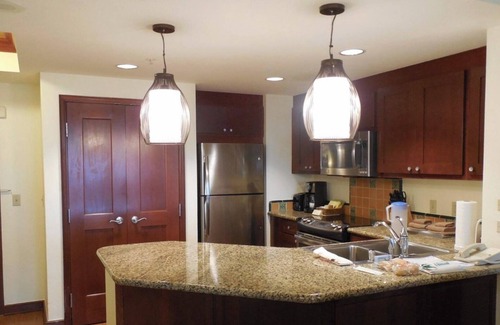 Ko Olina Resort | Marriott's Ko Olina Beach Club - 2 Bedroom Mountain View
