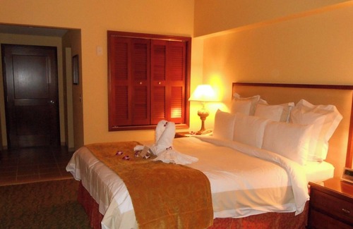 Ko Olina Resort | Marriott's Ko Olina Beach Club - 2 Bedroom Mountain View
