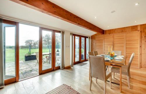 Sudbourne House | Marshland Estate Barn