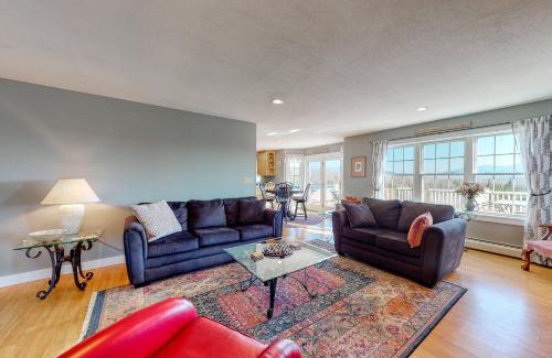 Lancaster House | Martin Grandview Estate