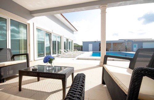 Praia da Vitoria Villa | Martin Guest House AZORES (Terceira Island) Dream destination