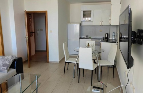 Sunny Beach Hotel | Marty's Beachfront Apartments