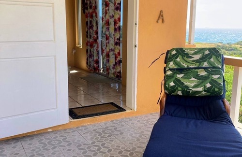 Friendship Bay Apartment | Marvelous 2-bedroom apartment with AC