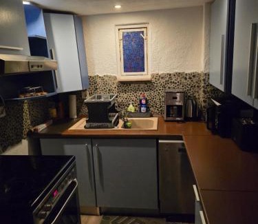 Vetzberg Apartment | Mary Haus