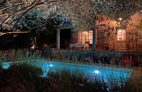 Aubussargues House | MAS DE CAROLINE (UZES) Air-conditioning & Heated pool