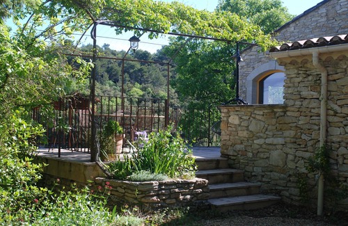 La Roque-sur-Pernes House | Mas provençal with swimming pool