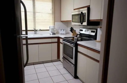 Kihei Resort | Maui Kihei 2 Bedroom Condo Sleeps 6