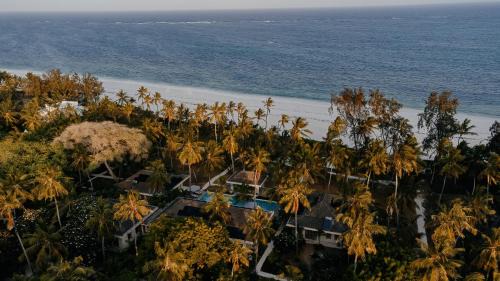 Kilifi Bed & Breakfast | Maya kobe Beachfront Retreat Kilifi