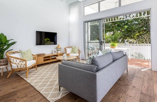 Palm Beach Villa | Maybree One - Elegant Coastal Villa