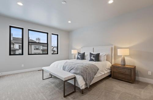 Park City House | Mayflower Lakeside 1032 by Moose Management