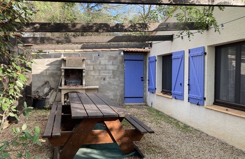 Les 3 Ponts House | Mazet in the heart of nature, 5 minutes from downtown Nimes
