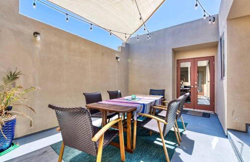 South Mission Beach Apartment | MB 3BR Oceanview Penthouse with HUGE Rooftop decks