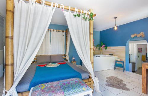 Puget-sur-Argens House | Mb Room - Appartement Jacuzzi Love Room Jacuzzi