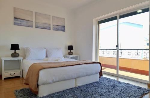 Cascais House | Mbird Rosario Family House