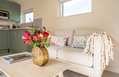 Brampton House | Meadow View, Brampton