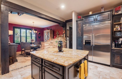 Albuquerque House | Mediterranean Charm with Southwestern Soul - 1 acre gem, and pet friendly!
