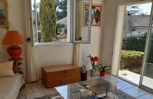 Castries Villa | Mediterranean villa: pool, sea and garrigue!
