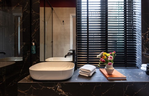 Monastiraki Hotel | MEDLEY
