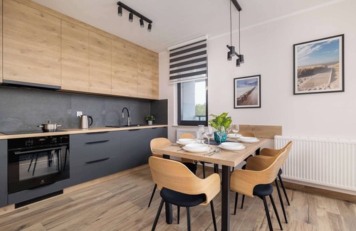 Katowice Apartment | Medyków 34 Katowice | Comfortable Apartment | Parking & Balcony | Ideal for Fami