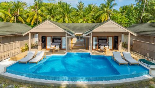 Meerufenfushi Resort | Meeru Maldives Resort Island