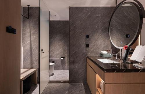 Yu Hua Hotel | Mehood Lestie, Changsha High-speed Railway South Station Sports New City