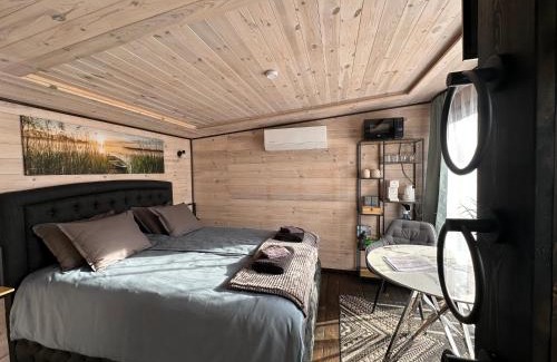 Madona Municipality Ski Chalet | Melnā kalna kamene, sauna iekļauta cenā