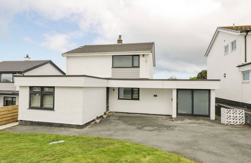 Cemaes Bay Cottage | Melody