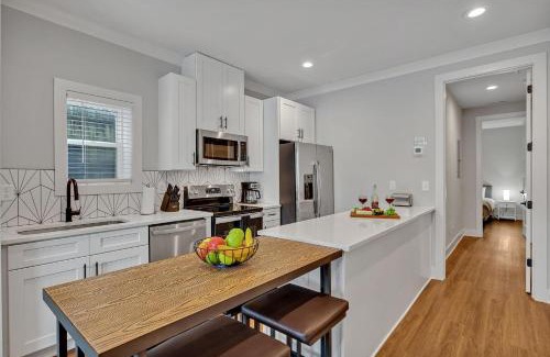 Melrose House | Melrose Mezzo - 5 mins to Broadway - Rooftop