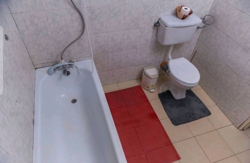 Kampala House | Merak Home