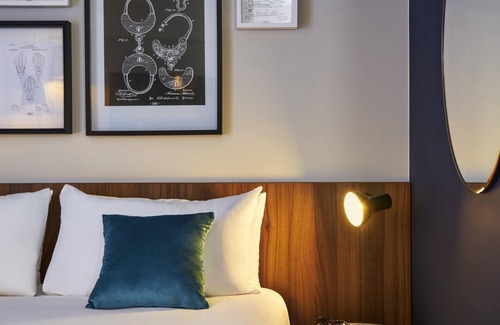 Saint-Lambert Hotel | Mercure Paris Montparnasse Pasteur