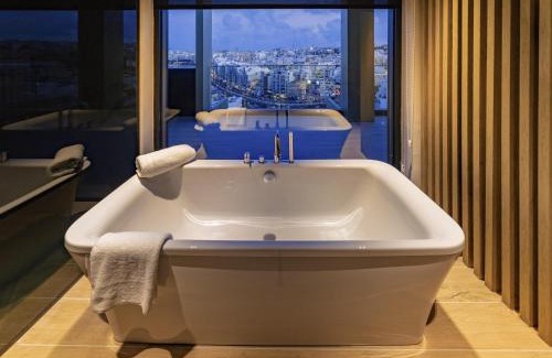 Paceville Hotel | Mercure St. Julian's Malta
