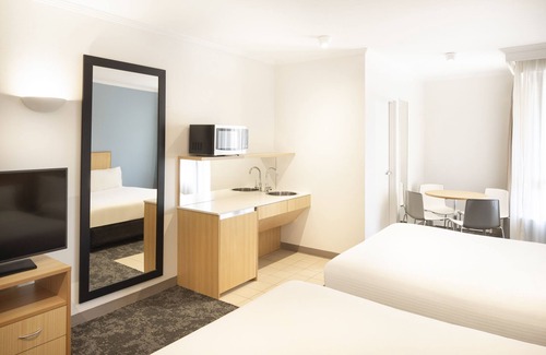 Brookvale Hotel | Mercure Sydney Manly Warringah