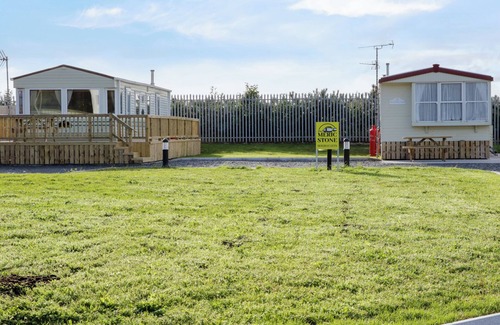 Limavady Cottage | Meric Stone Holiday Lets Caravan 1