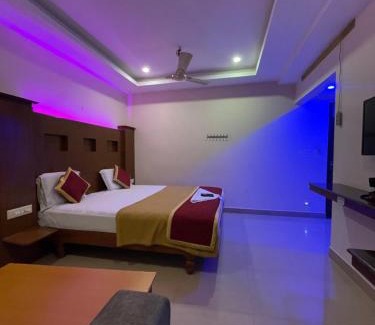 Kalapettai Hotel | Meridian castle