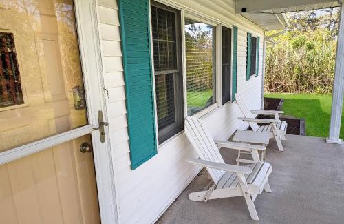 Chincoteague House | Mermaid Crossing - Pet friendly, waterfront with dock!