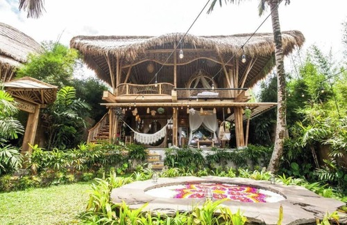 Selat Apartment | Mermaid House