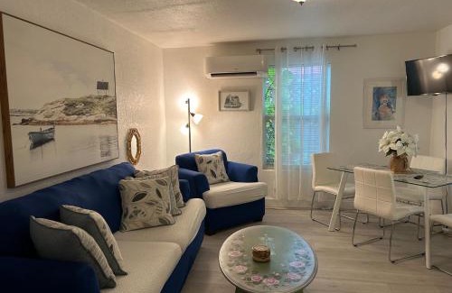 Palm Beach - West Palm Beach Apartment | Mermaid's Cottage