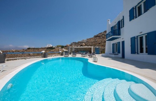 Agios Ioannis Villa | Mesiba Party Villa