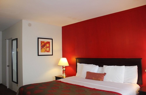 Banff Trail Hotel | Metro Inn Calgary Northwest