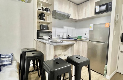 Las Rejas Apartment | Miami Apartment In Santiago