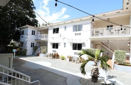 North Beach Apartment | Miami Beach Apartment with Private Patio Family Friendly No Pet Fee