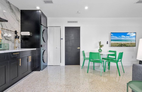Little Haiti Apartment | Miami Stay With Pool Luxury