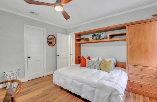 Statesboro House | Mid-Century Bungalow - Blue Mile & Close to GSU