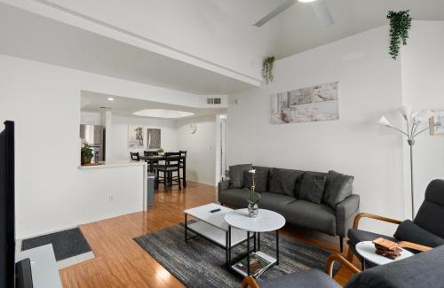 Paradise Valley Village Apartment | Mid-Century Duplex with Private Balconies