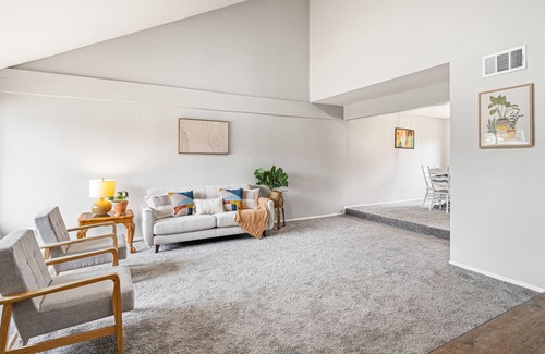 Camarillo House | Mid-Century Meets Modern!