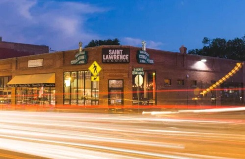 Midtown Apartment | Midtown Getaway: Trendy Studio Heart of Reno